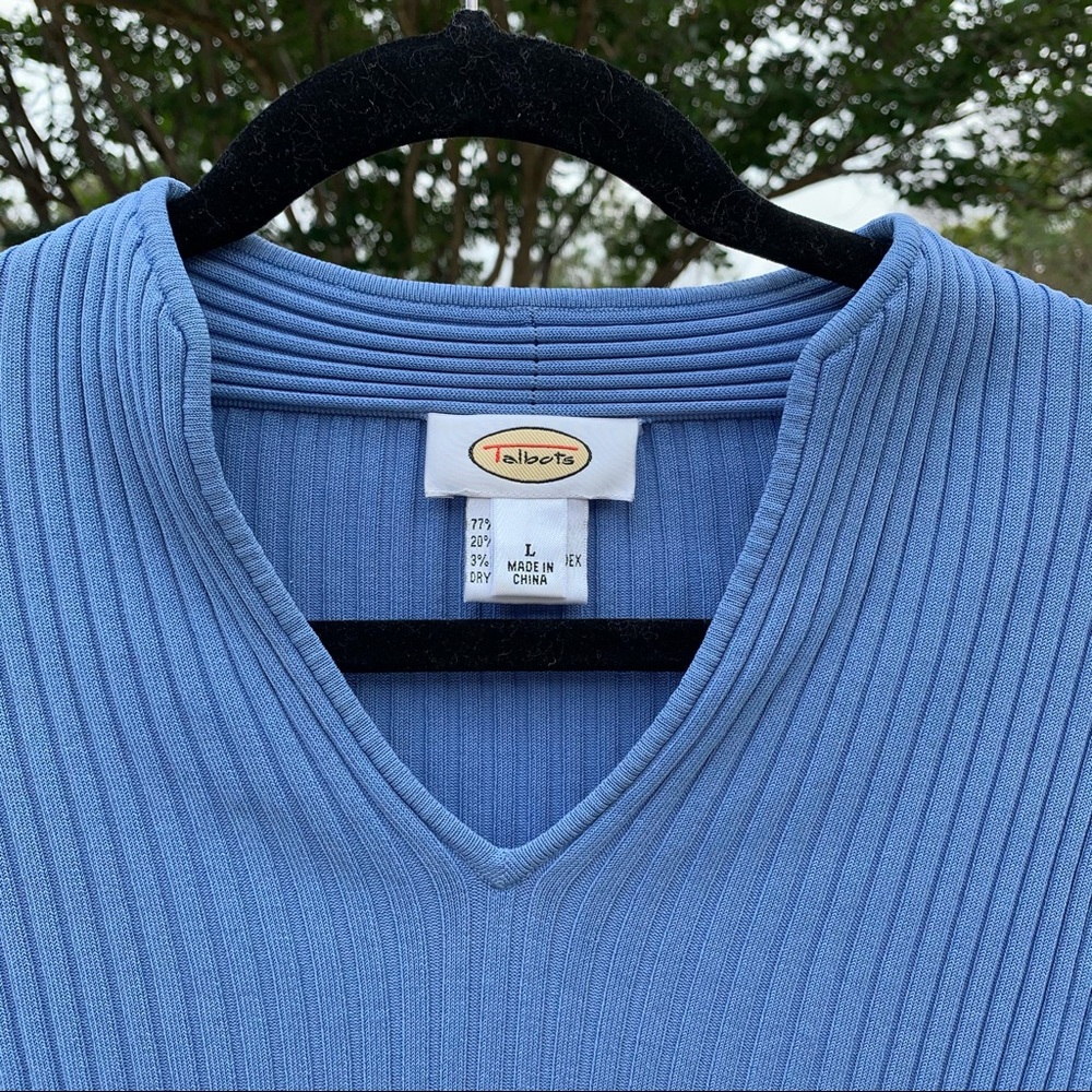 ✨90’S LONG SLEEVE V-NECK✨